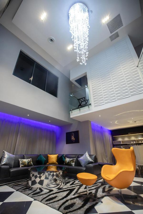BON Hotel Tripod Owerri Buitenkant foto