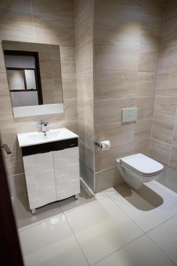 BON Hotel Tripod Owerri Buitenkant foto