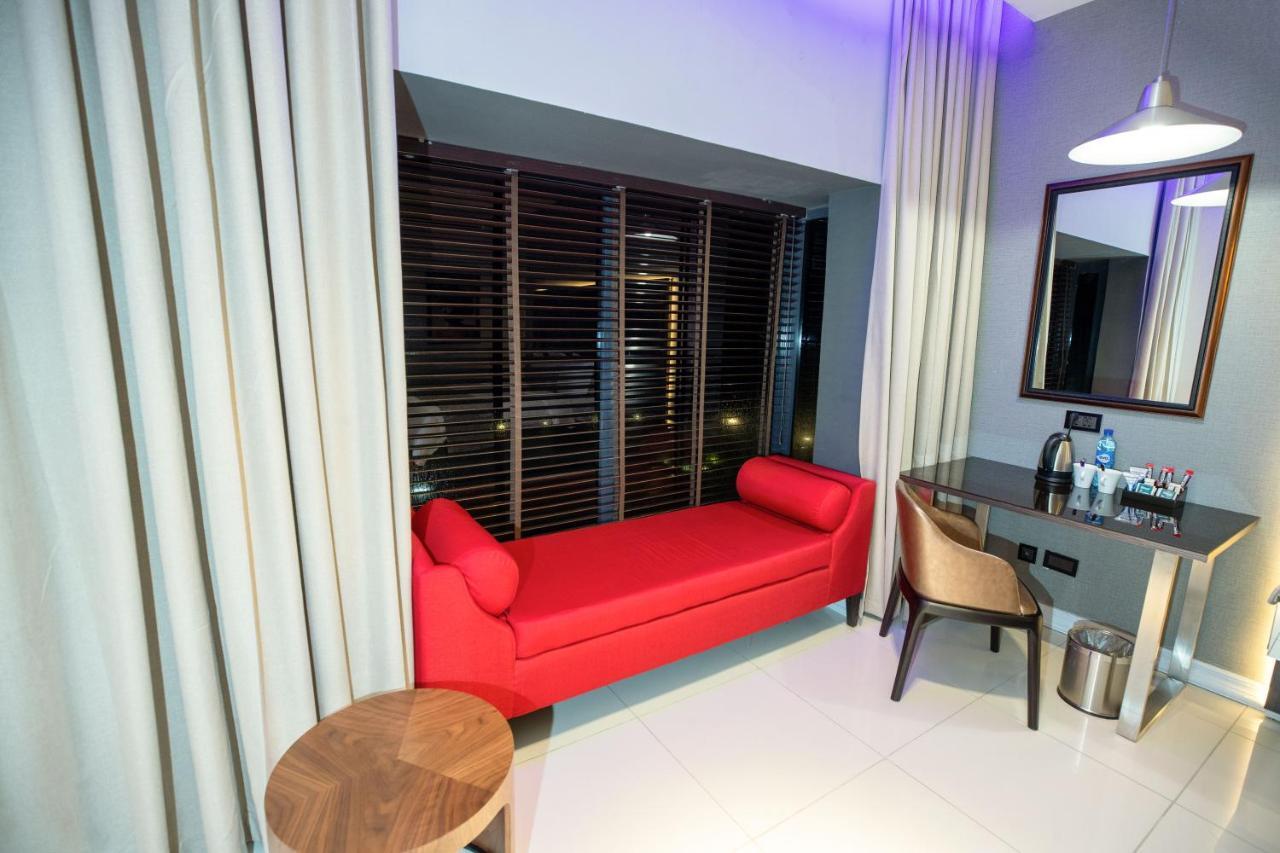 BON Hotel Tripod Owerri Buitenkant foto