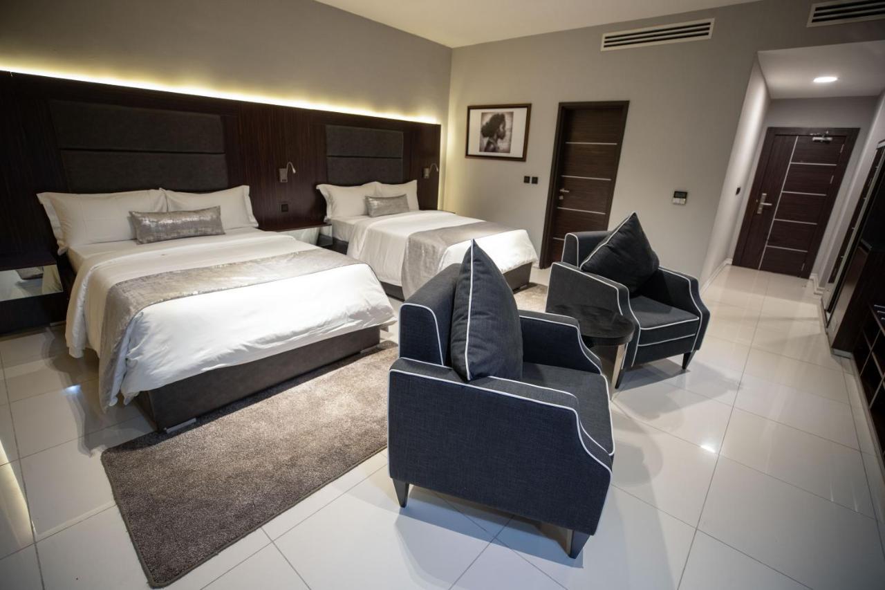 BON Hotel Tripod Owerri Buitenkant foto